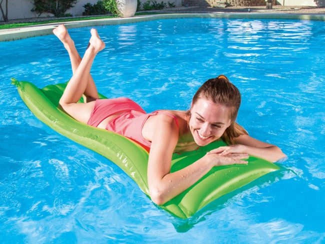 Materac plażowy 3 kolory 183 x 69 cm Bestway 44007 niebieski - obrazek 6